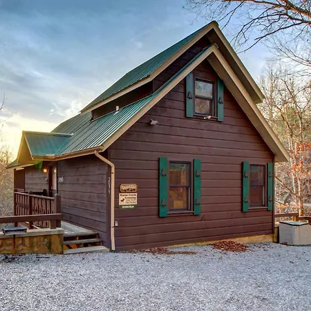Villa Running Bear Cabin
